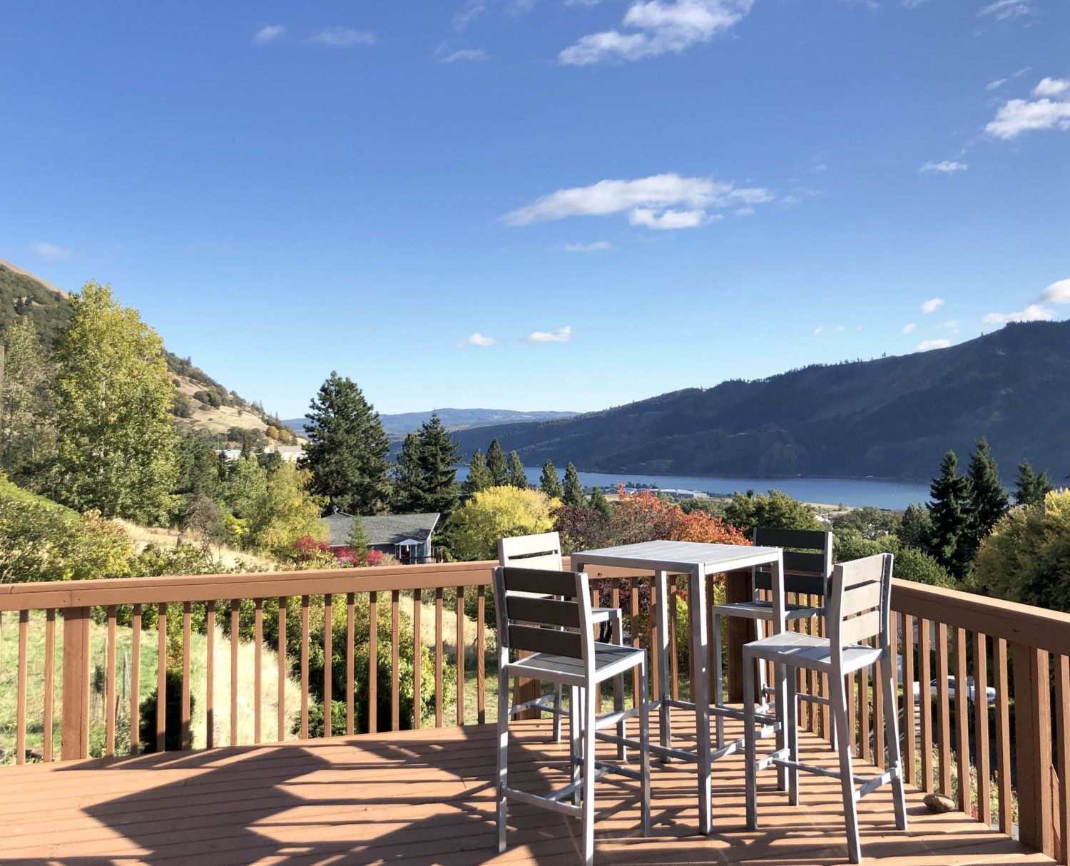 The NeuHaus - Mid Century Gem | Amazing views - White Salmon Washington ...